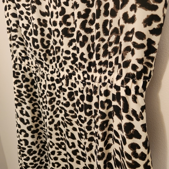 Talbots Leopard Print Midi Dress | Size 12 | Fit & Flare Elastic Waist Like New - Picture 11 of 13